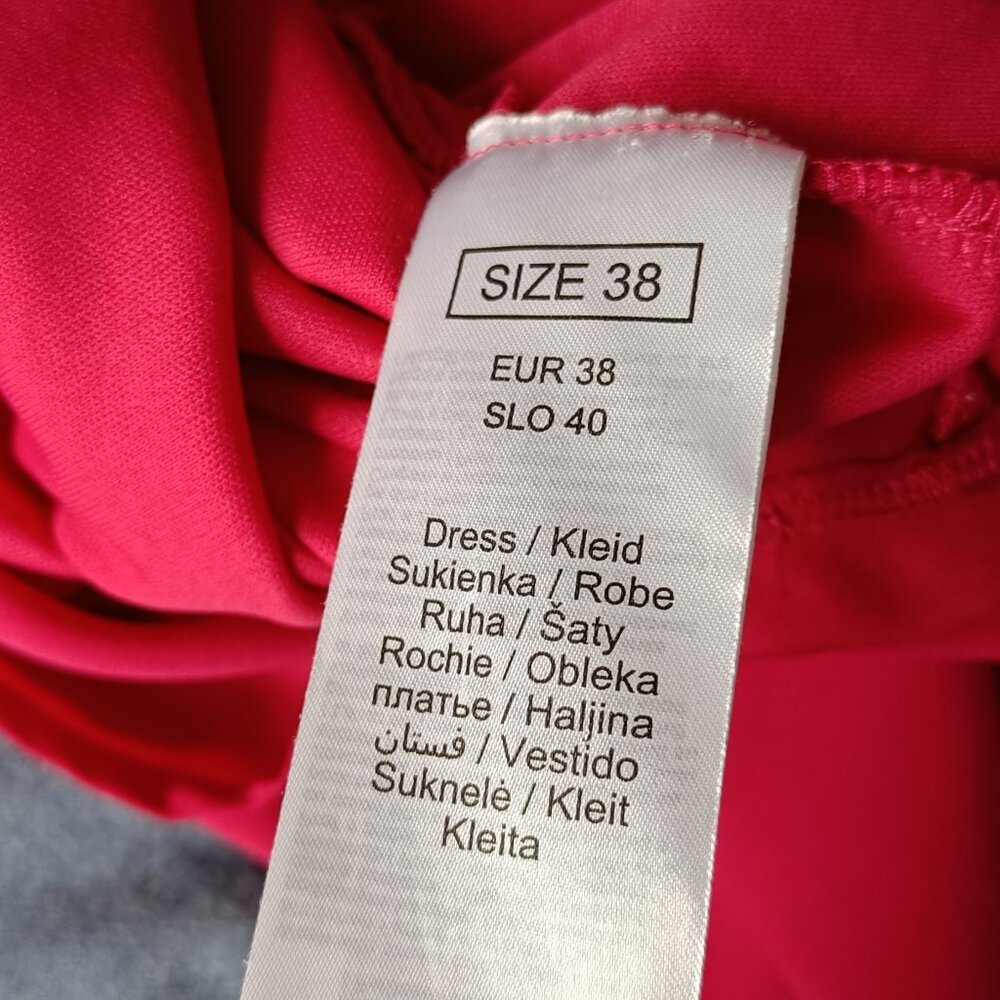 Pink - Picture 8 of 9